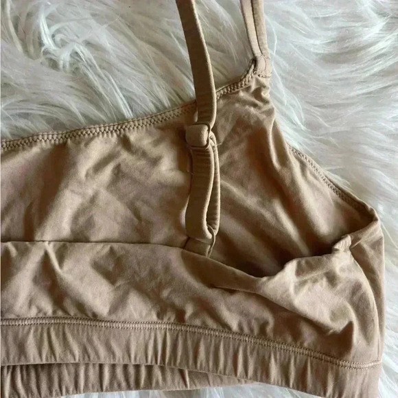 SKIMS Fits Everybody Scoop Bralette – Clay, XL - Picture 10 of 14